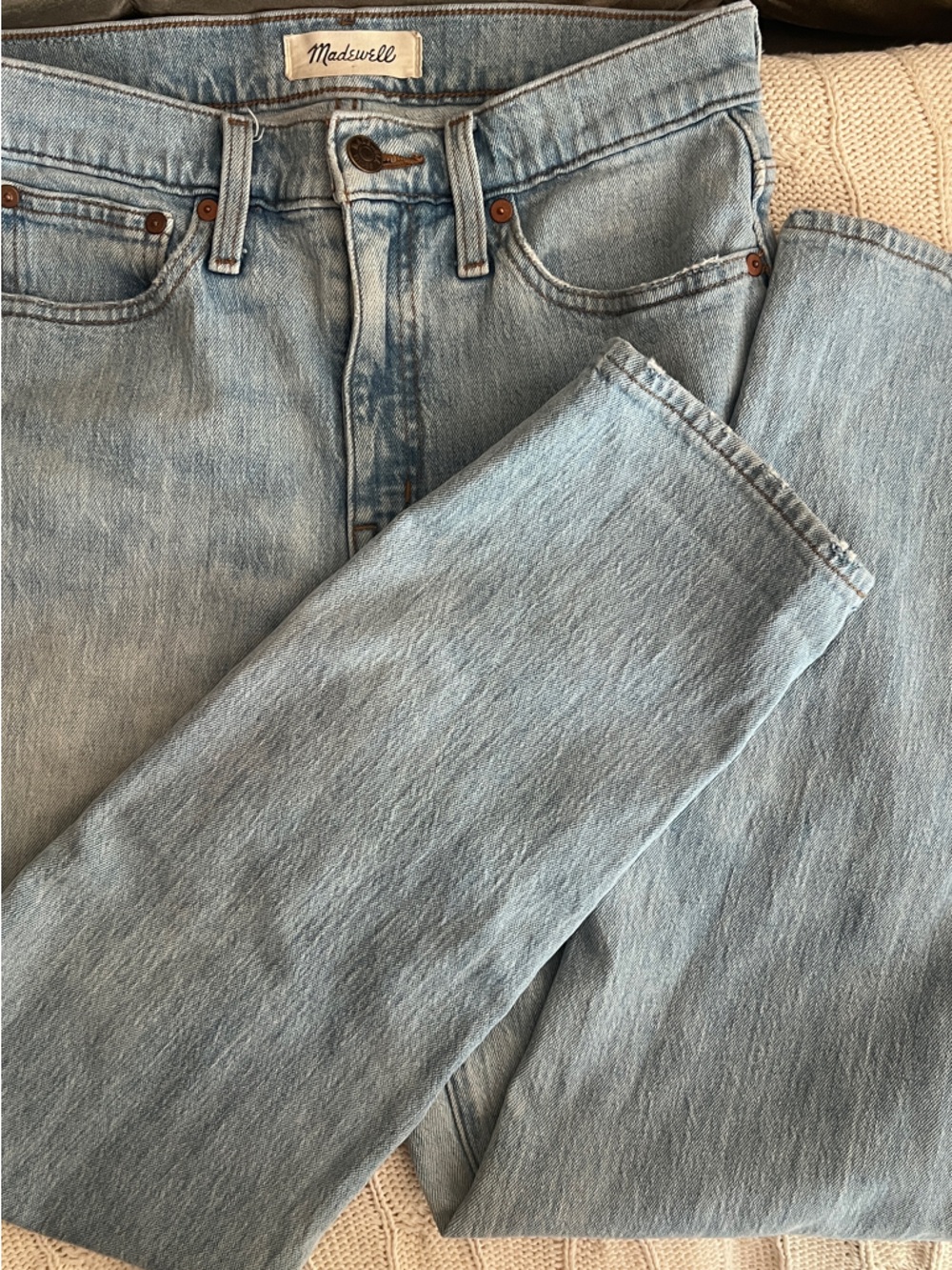Madewell Classic Straight Jeans in Meadowland Wash size 25 - Picture 8 of 9